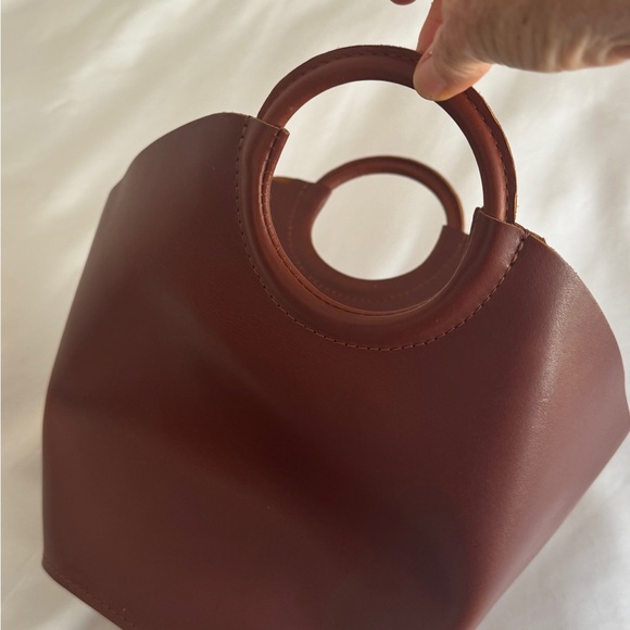 Portland Leather Brown Tote Bag - Picture 2 of 7